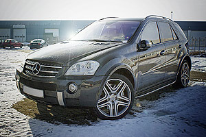 У пенсионерки угнали Mercedes Benz ML 63 AMG за 4 млн рублей