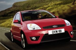Спрос на Ford Fiesta ST вдвое превысил ожидания производителя