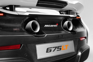Компания McLaren представила новейший суперкар 675LT
