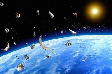 Японцы отрепетировали первую уборку космического мусора