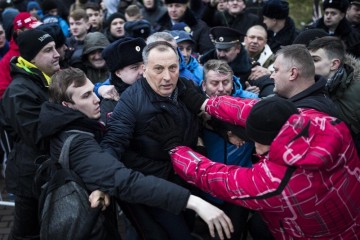 В Смоленске ректор академии привел на митинг Навального 150 студентов