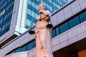 Решение апелляционного суда об отзыве лицензии у «Югры» обжалуют