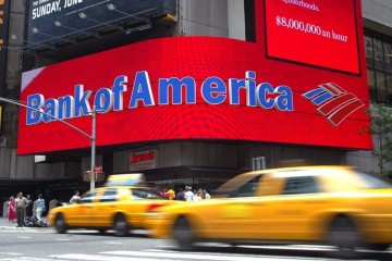 Bank of America обещает доллар по 62 рубля