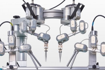 Робот-микрохирург провел первые операции на людях