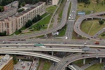 Общественник Солдунов предложил привлекать автомобилистов для контроля строительства петербургских дорог