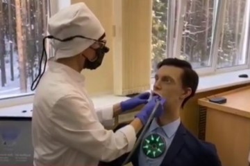Стоматологи будут тренироваться на роботах