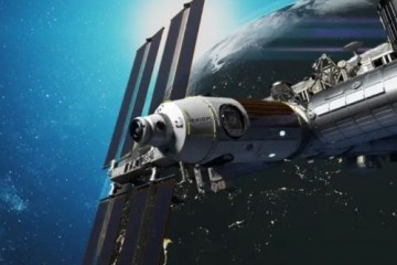 Компания Axiom отправила на МКС миссию старых богачей, считающих себя астронавтами