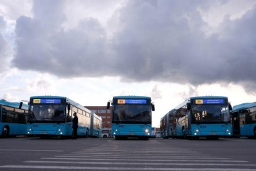 Петербуржцы перечислили Комтрансу недочеты «лазурных» автобусов