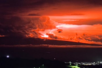 На Гавайях проснулся самый большой в мире действующий вулкан