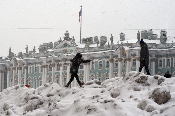 Петербуржцы раскритиковали чиновников за отчет о качестве уборки города