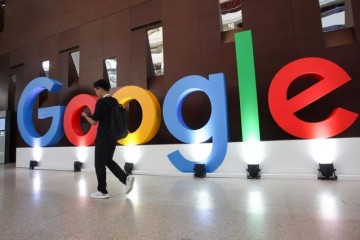 Гугл призвал сотрудников делить рабочие столы, чтобы сократить расходы на аренду