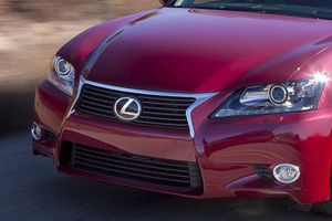 Обновленный Lexus ES пополнил ряд гибридов
