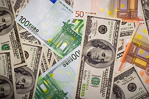 Доллар почти потерял рубль за неделю.