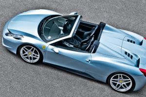 Ferrari 458 Spider от ателье по тюнингу Kahn Design