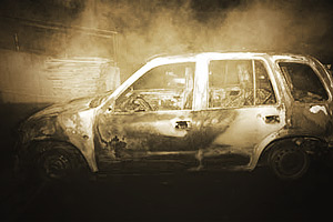 В столичном автосервисе сгорело 7 автомобилей