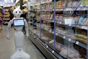 Первого эмоционального робота уволили из шотландского супермаркета