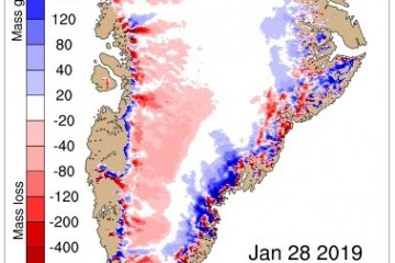 Гренландия всего за день лишилась 2 млрд т льда