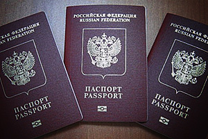 Россияне получат новые паспорта, а в загранпаспорт введут отпечатки пальцев