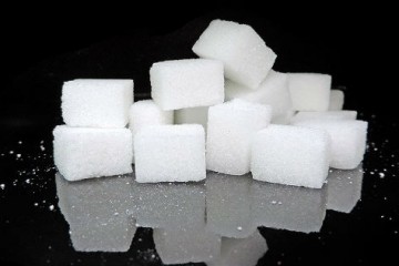 Ученые выяснили, в какой степени сладкий вкус сахара способствует насыщению