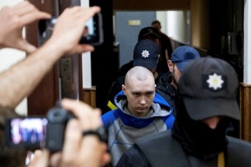Первый солдат РФ предстал перед судом по обвинению в убийстве мирного жителя