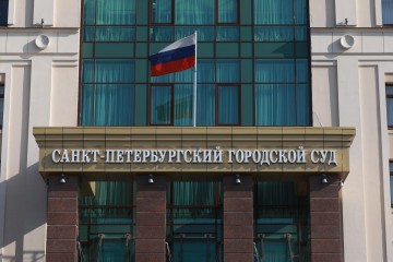 Первое заседание по иску возмущенных законом о КРТ петербуржцев прошло в напряженной обстановке