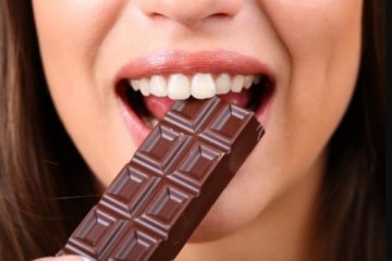 Почему шоколад создает во рту приятное ощущение