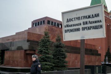 Москвич задержан при попытке украсть из Мавзолея тело Ленина