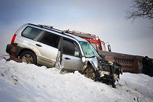 Автомобиль Subaru упал со смотровой площадки на Воробьевых горах