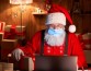 Более половины россиян попросят Деда Мороза оставить подарки под елочкой