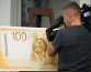 Российские банкоматы не принимают новые деньги