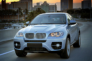 BMW отказывается от гибридной версии X6